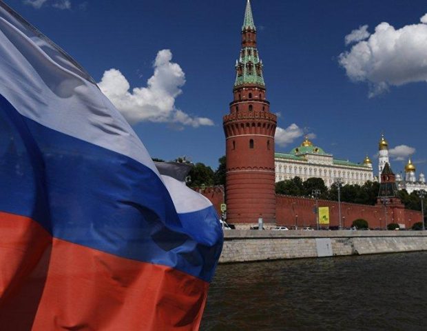 Paşinyan Putinlə israrla görüşmək istəyir – Kreml isə “susur”