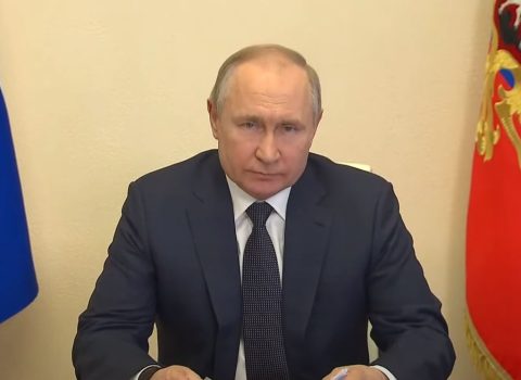 “Orada da yaxşıdır, amma evdə daha əladır” – Putin ölkəni tərk edənlərdən danışdı