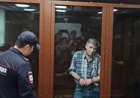 Moskvada müharibəyə qarşı çıxan deputat həbs edildi
