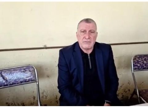 Sabirabadın icra başçısı ölən qazinin yasına gəldi — Jurnalistlərə “siyasiləşdirməyin” DEDİ – VİDEO