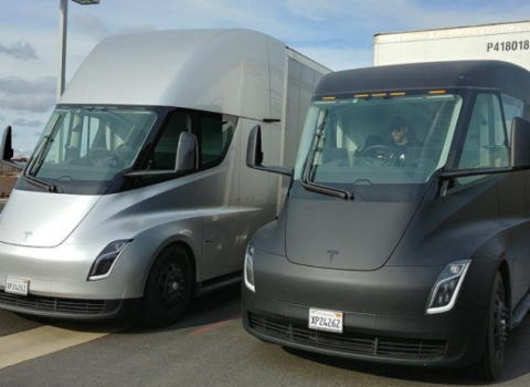“Tesla” bu il “Semi” elektrik yük avtomobilinin tədarükünə BAŞLAYACAQ
