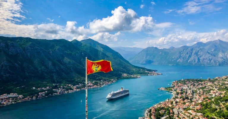 Monteneqroda oteldə 100-ə yaxın turist zəhərləndi Monteneqroda oteldə 100-ə yaxın turist zəhərləndi