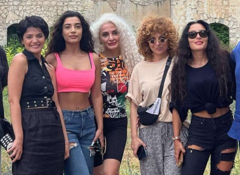 “Bəlkə Şuşaya yalnız hicab və çalmada gedək?”