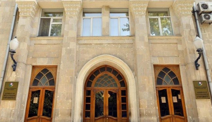 Pedaqoji Universitet publik hüquqi şəxsə çevrildi