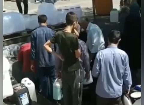 İranda əhali su qıtlığına görə etiraz edir – VİDEO