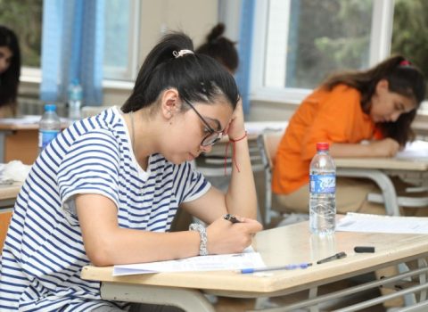 Dövlət sifarişli yerlərə qəbulun sayı açıqlandı