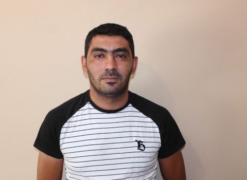 Şəkidə sərxoş halda avtoxuliqanlıq edən şəxs saxlanıldı – FOTO