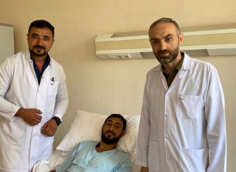 Vətən müharibəsi qazisinə sinir nəqli edildi – Barmaqlarının funksiyası bərpa olundu