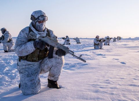 NATO Çin və Rusiya ilə Arktika uğrunda döyüşə HAZIRLAŞIR