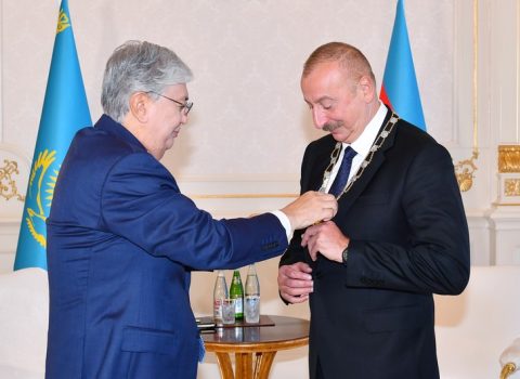 İlham Əliyev Qazaxıstanın “Altın kıran” – “Qızıl qartal” ali ordeni ilə təltif olundu – FOTO + YENİLƏNİB