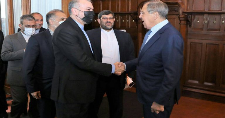İran və Rusiya XİN başçıları görüşdü İran və Rusiya XİN başçıları görüşdü