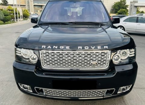Bakıda qadının “Range Rover”i oğurlandı