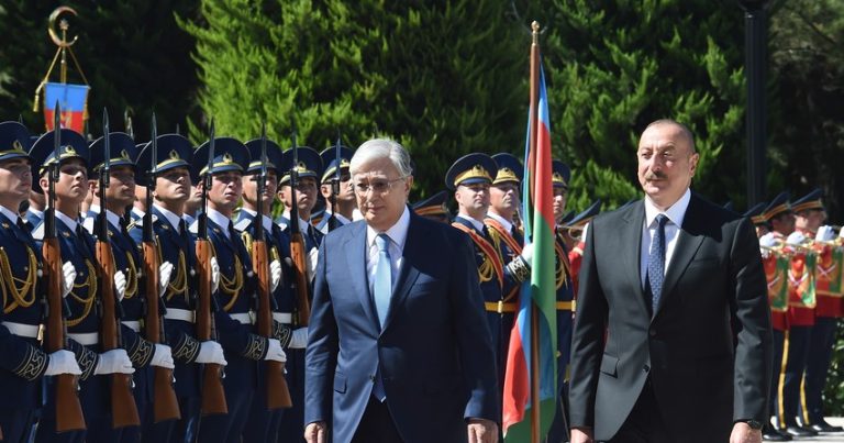 Tokayevin rəsmi qarşılanma mərasimi olub – FOTO Tokayevin rəsmi qarşılanma mərasimi olub – FOTO