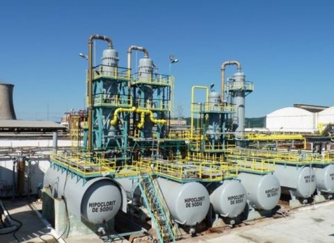 Rumıniyada enerji böhranı: Fabrik istehsalı dayandırdı