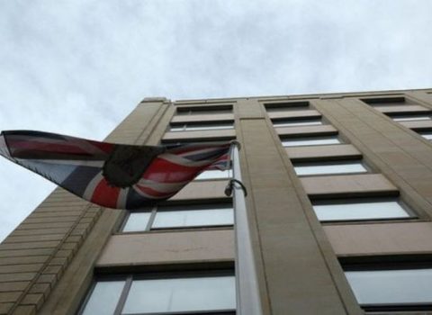 Britaniyanın Bakıdakı səfirliyinin mühafizəsi gücləndirildi