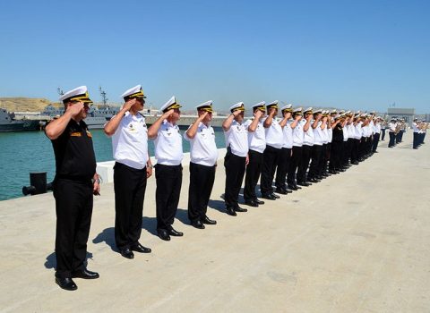 İran, Qazaxıstan və Rusiya hərbi gəmiləri Bakı limanını tərk etdi – FOTO