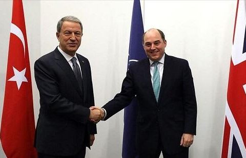 Hulusi Akar Uolleslə regionu müzakirə etdi