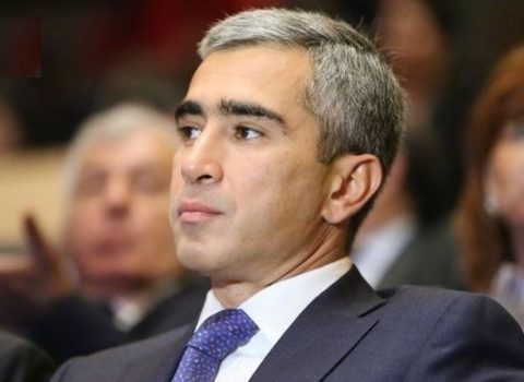 Anar Ələkbərovun bu görüntüsü sosial şəbəkədə maraqla qarşılandı – FOTO