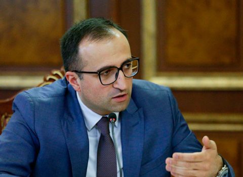 “Biz 30 il əvvəl səhv edib müharibəni seçdik” – Erməni deputatdan İLGİNC ETİRAF