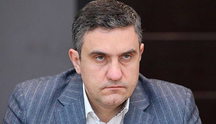 Artur Qazinyan: “Onik Qasparyan hazırlaşsın” Artur Qazinyan: “Onik Qasparyan hazırlaşsın”
