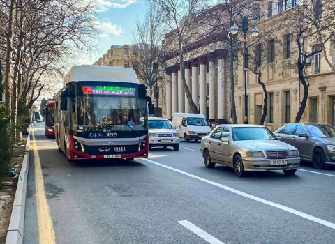 Bakıda 144 avtobus gecikmə ilə hərəkət edir – SİYAHI