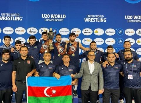 Yunan-Roma güləşi üzrə Azərbaycan millisi tarixi uğura imza atdı
