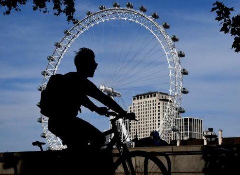 Böyük Britaniyada velosipedlərdə nömrə nişanı və sürət həddi tətbiq edilə bilər