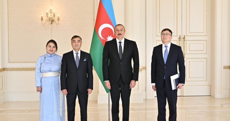Azərbaycan Prezidenti Monqolustana səfərə dəvət olundu Azərbaycan Prezidenti Monqolustana səfərə dəvət olundu