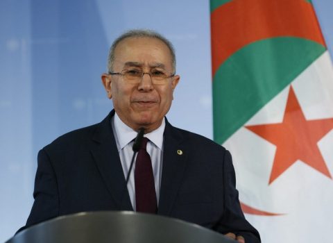 Əlcəzairin xarici işlər naziri Azərbaycana gəlir