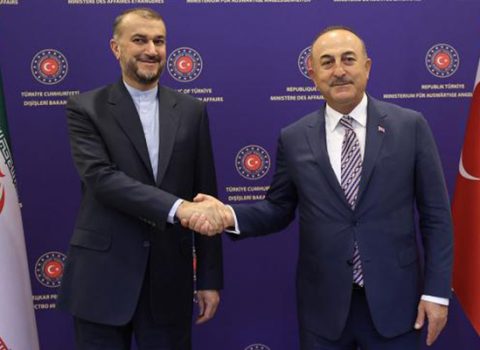 Çavuşoğlu iranlı həmkarı ilə danışdı