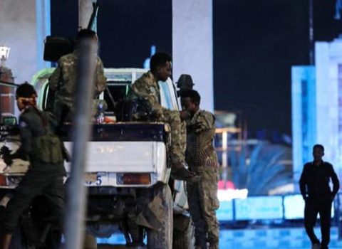 Otelə bombalı hücum: 10 nəfər ölü