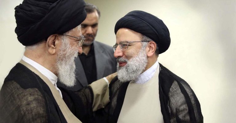 “Foreign Policy”: “Həqiqətən İranın kimin əlində olduğunu bilən varmı?!”