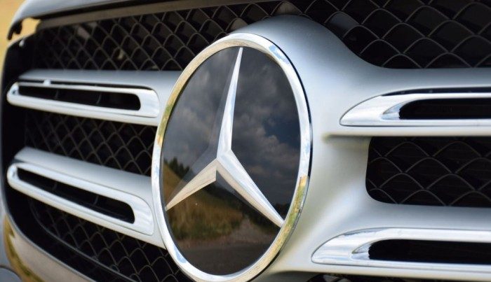 “Mercedes” 38 mindən çox avtomobili geri çağırdı