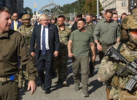 Conson Zelenskiyə Putinin müharibədə qalib gələcəyi təqdirdə nə baş verəcəyini AÇIQLADI