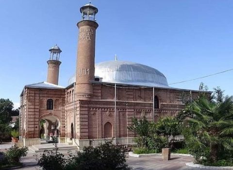 Qazaxda tarixi məscid bərpa olundu