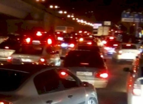 Bakıda kilometrlərcə uzanan tıxac yarandı – VİDEO