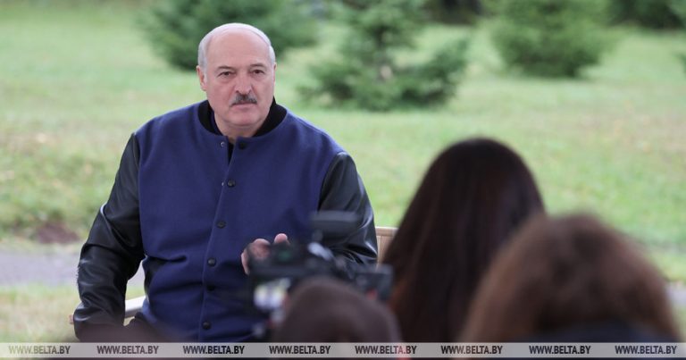 Lukaşenko: “2024-cü ildə keçiriləcək seçki kampaniyası təxribatlar səbəbindən çətin olacaq” Lukaşenko: “2024-cü ildə keçiriləcək seçki kampaniyası təxribatlar səbəbindən çətin olacaq”
