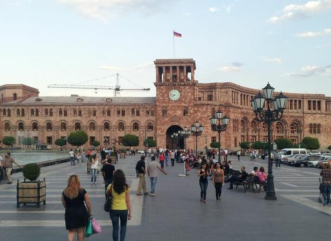 Səfirlikdən Ermənistandakı rusiyalı turistlərə MÜRACİƏT