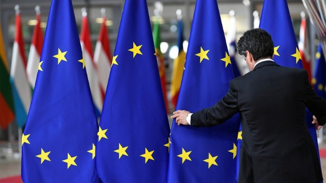Avropa İttifaqı Azərbaycanı sammitinə dəvət edəcək Avropa İttifaqı Azərbaycanı sammitinə dəvət edəcək