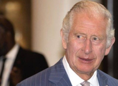 O, Böyük Britaniyanın yeni kralı OLDU