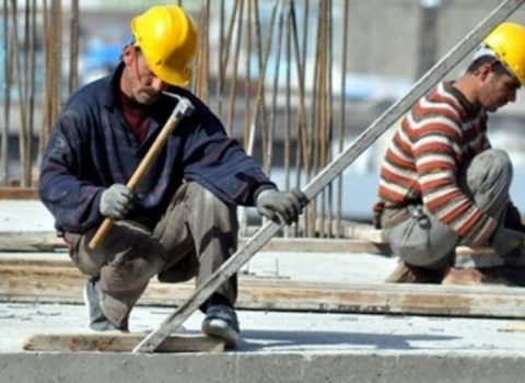 Azərbaycanda muzdla çalışan işçilərin sayı AÇIQLANDI