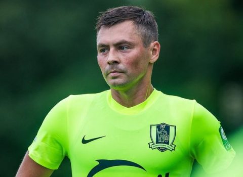 Məşhur rusiyalı futbolçuya çağırış vərəqəsi gəldi