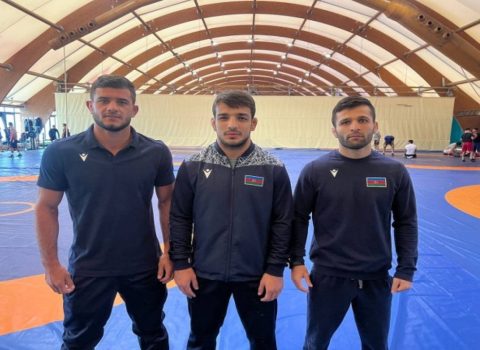 Azərbaycanın 2 güləşçisi dünya çempionatında yarımfinala yüksəldi