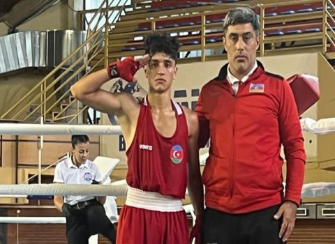 Azərbaycanın 2 boksçusu beynəlxalq turnirdə finala vəsiqə qazandı