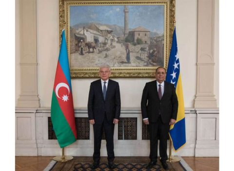 Bosniya lideri Azərbaycan səfirinin etimadnaməsini qəbul etdi