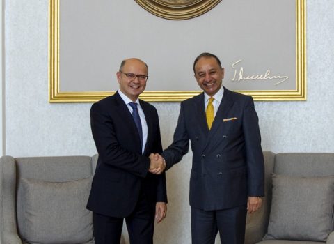 Azərbaycan və Pakistan enerji sahəsində əməkdaşlığı müzakirə etdi