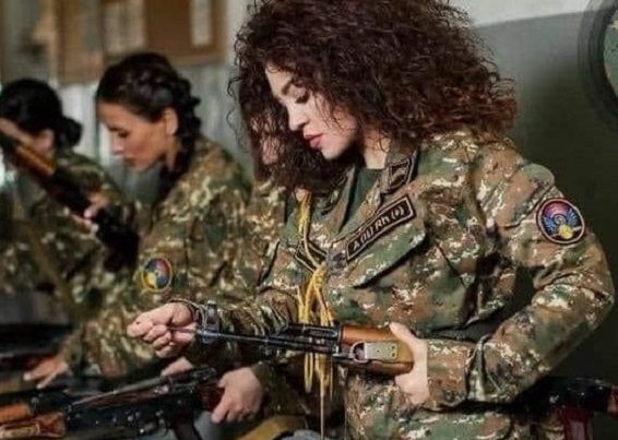 Ermənistan ordusunun SON ÜMİDİ: Qadınlara döyüş atıcılığı təlimləri keçilir – VİDEO Ermənistan ordusunun SON ÜMİDİ: Qadınlara döyüş atıcılığı təlimləri keçilir – VİDEO