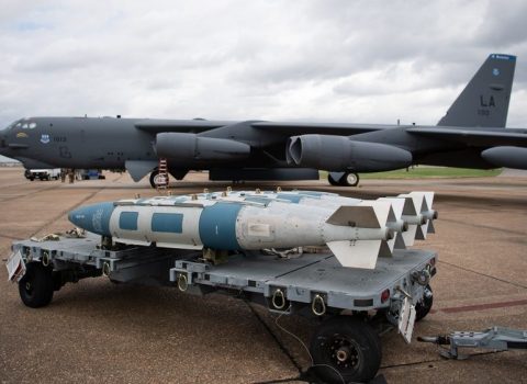 ABŞ GBU-31 bombasının sınağını keçirdi