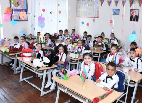 Bu gün Azərbaycanda yeni dərs ili BAŞLAYIR