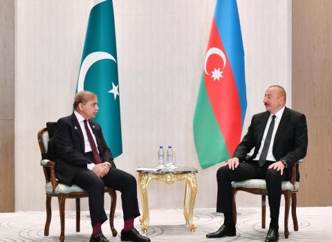 İlham Əliyev Pakistanın Baş naziri ilə görüşdü – YENİLƏNİB